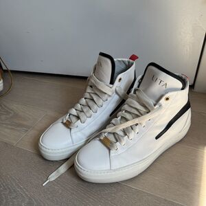 LITA by Ciara sneakers